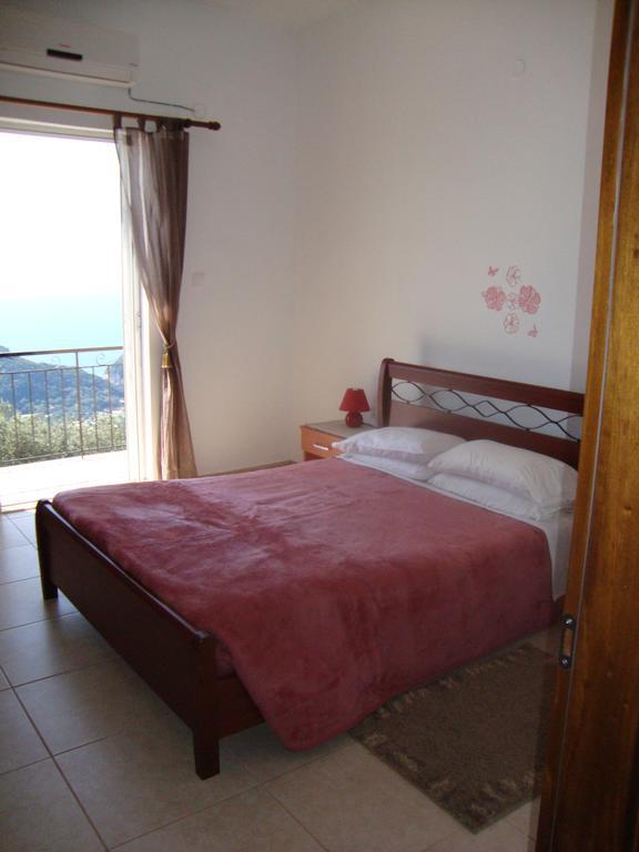 Fantasia Apartment Lákonesz Kültér fotó